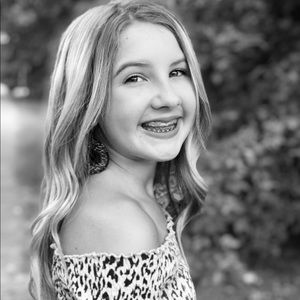 Meet your Posher, Daylee